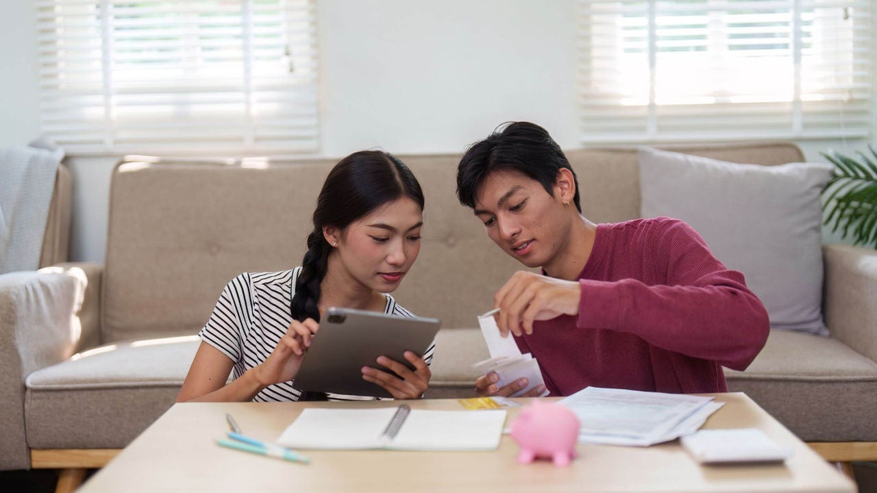 Ajustes financieros que influyen en tu forma de comprar