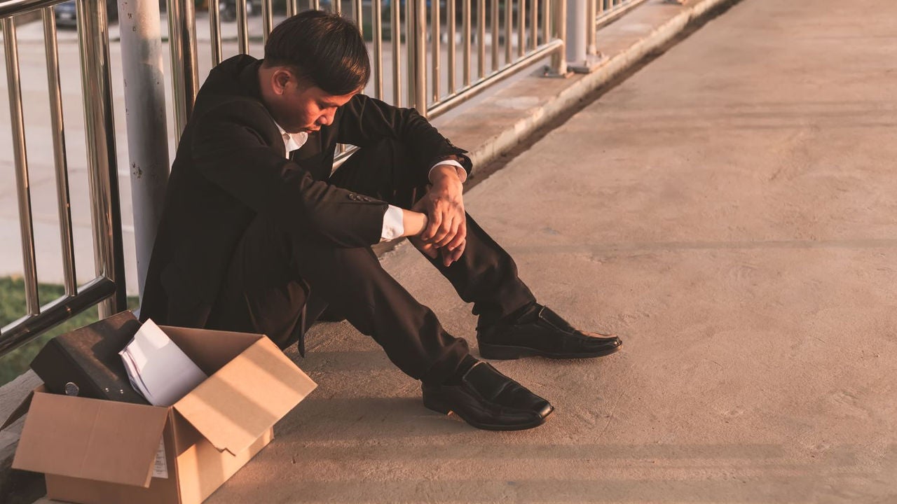 W27 - Qué factores pueden influir en el desempleo