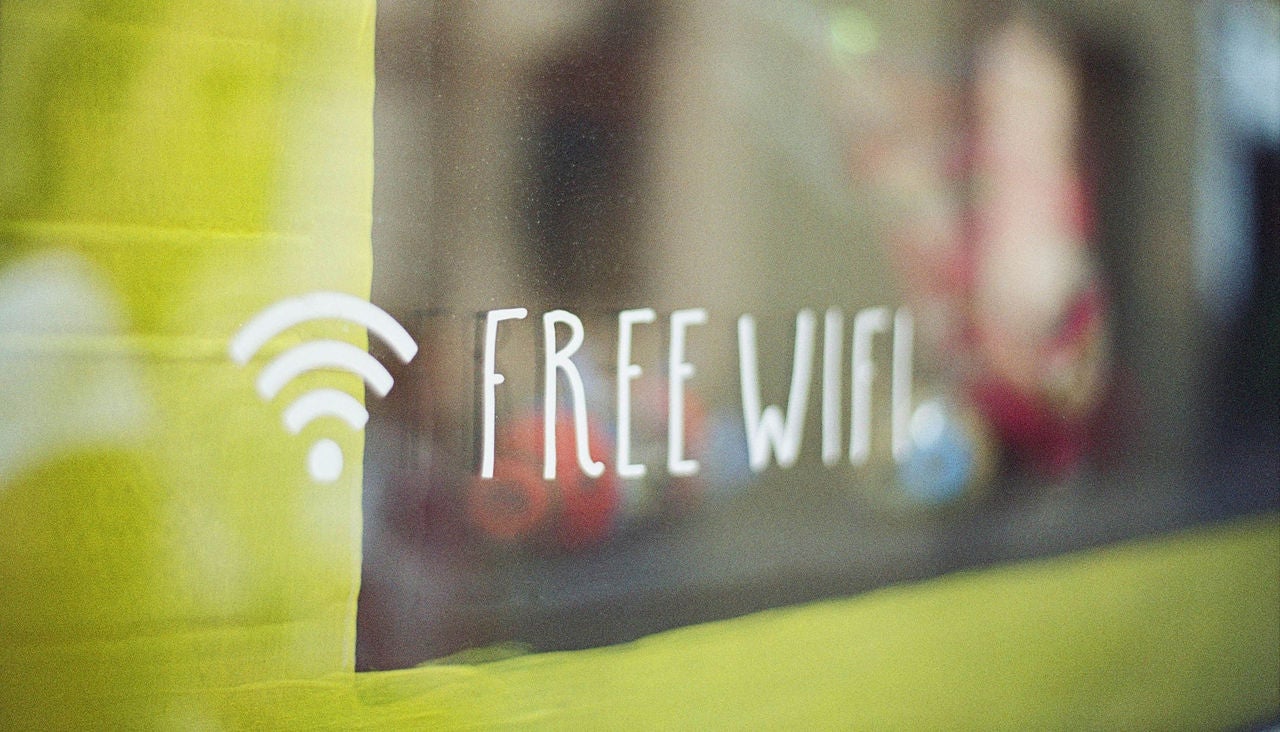 Wifi libre ten mucho cuidado