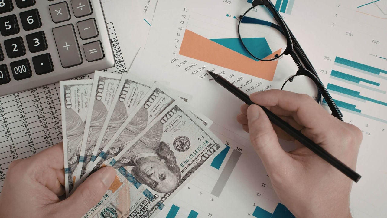 No es cuánto ganas sino como estructuras tus gastos